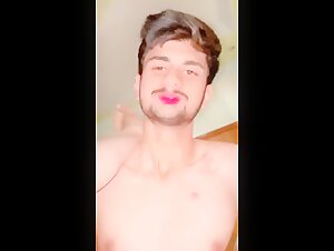 Instagram Shadi Karane Ka Sahi Tarika Flashlight Guy Viral Meme Video 2 of 2
