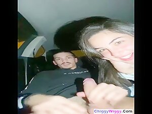 Car Me Ghapaghap Karte Couple video