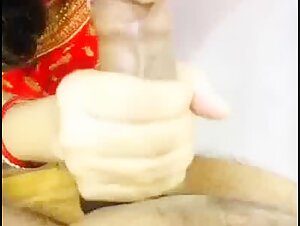 Newly Married Desi Wife Giving BJ And Getting Fucked By Her Husband Full 10 Minutes Video MMS