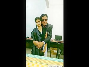 Instagram Meme Boss Promotion De Raha Hai Level Sabke Niklenge Viral Video MMS