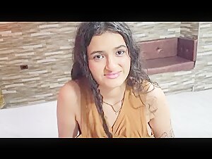 Kitni Cute Ladki Hai Mote Boobs Aur Brown Nipple Ke Sath, Chodne Ko Mile To Maja Hi Aa Jayega