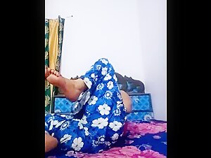 Famous Stripchat Actress AmritaNikhil Full Nude Show Masturbation And Blowjob 7 of 11