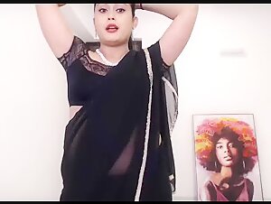 Viral Cam Bhabhi GoddessAnna (Anamika Desai) Stripping, Showing Boobs And Masturbation On Live Cam 26 of 34