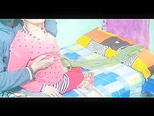 Chachi Ki Gand Marane Ki Chahat Batije Ne Puri Ki, Lund Chusakar Chachi Ki Gand Mari