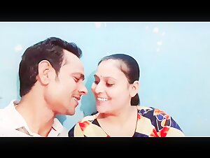 Cam Couple Prem Fucks Puja Bhabi, Indian hot desi village wife mms videos