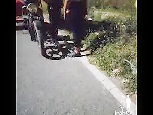 Peesing And Fun With E-Riksha Driver Dare, Sex Fun With Stranger Outdoor On Road