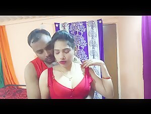 ताऊ जी की बड़ी लड़की को बाथरूम में नहाने के चोदा XXX Sex