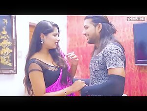 Bade Dudhwali Paros Ki Bhabhi Ko Chini Mangne Ke Bahane Chod Diya By BindasTimes