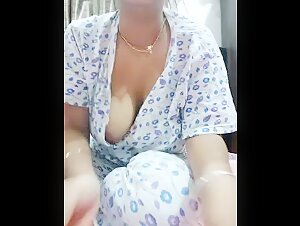 Happy Couple Showing Boobs, Pussy And Ass in Solo Naked Show