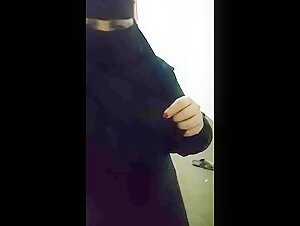 Pakistani Mature Bhabhi Giving XXX Blowjob And Ready For Doggy Shot