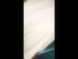 Mumbai Ki Bhabhi Ko Lund Khilakar Missionary Position Me Chudai