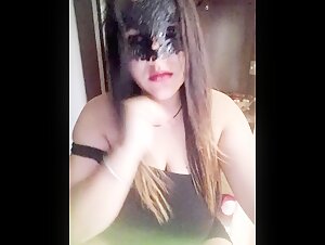 Hot Cam Girl Reena Darling Showing Her Huge Boobs Cleavage, Non-Nude