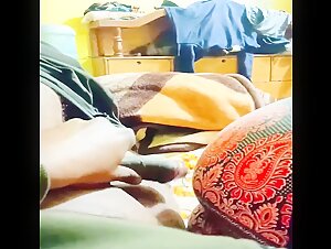 Moti Gandwali Sauteli Behan Ne Velantine Day Par Land Chuskar Chudwaya