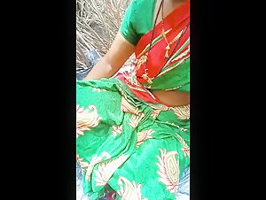 Khule Khet Me Bhabhi Ke Affair Sex, Ganne Ke Khet Me Ragadke Chudai, Desi Porn