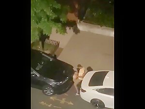 Khule Road Par Car Ke Piche Kitne Mouj Se Chudai Kar Rahe Hai, Public Sex